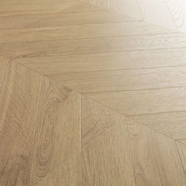 Laminaat vloeren - Quickstep-Impressive-Patterns-IPA4160-Eik-Visgraat-Medium-3
